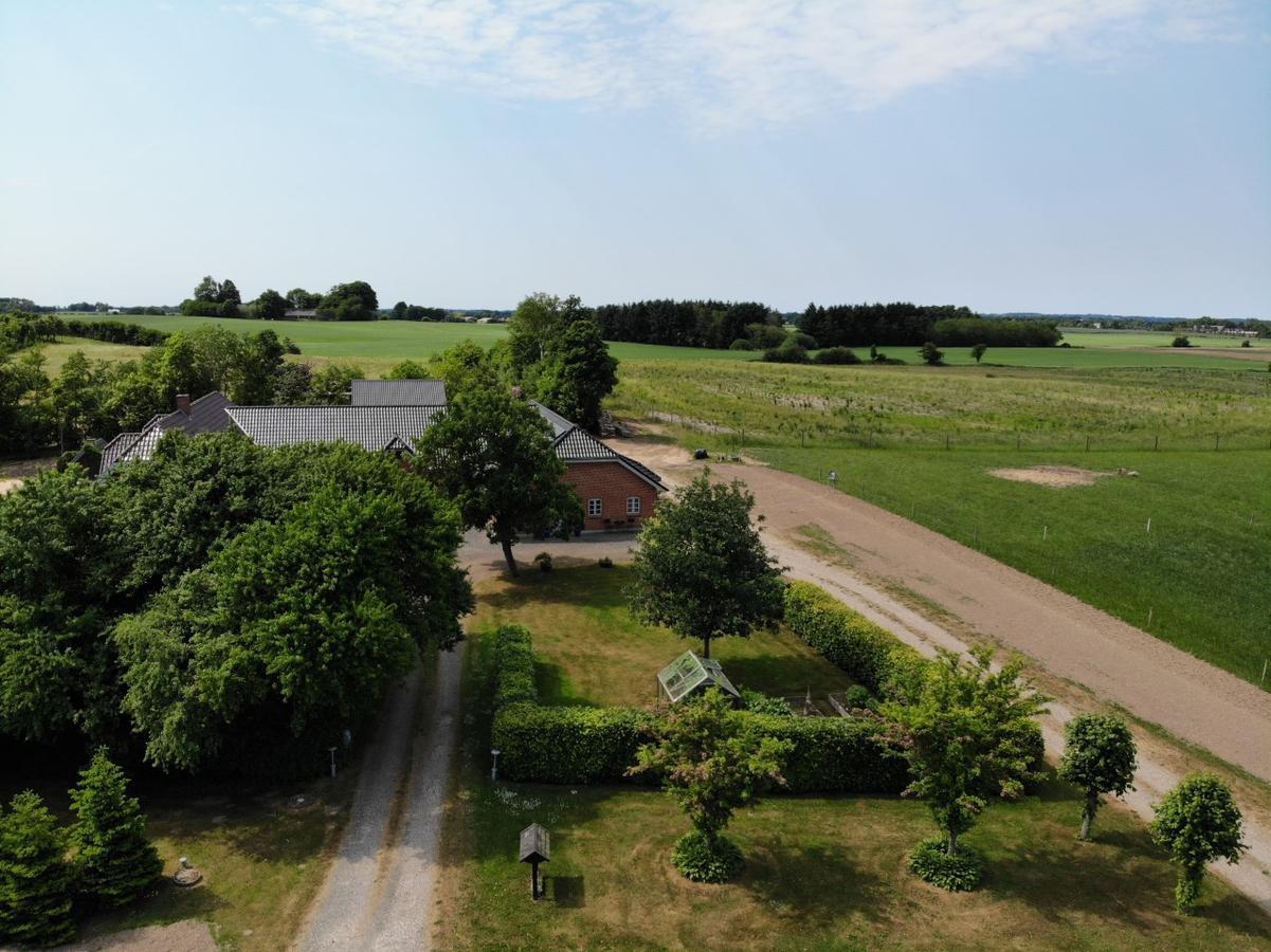 Skelgaard Ferielejlighed Apartment Jelling Exterior foto